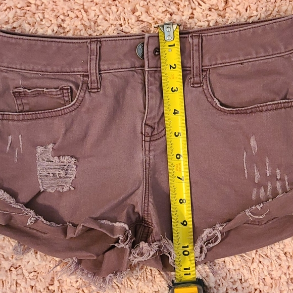 Express Shortie Low Rise Jean Shorts. - Picture 4 of 11